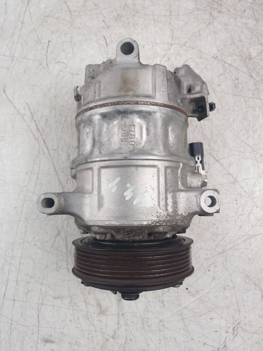 Compresor de aire acondicionado Dacia Nissan Renault 1,5 dCi K9K872 K9K OM608.915 247501004