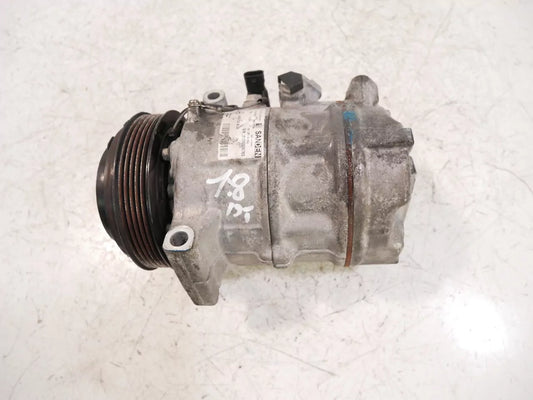 Compresor de aire acondicionado Mercedes-Benz 2,0 E 220 d 654.920 OM654.920 A0008304500