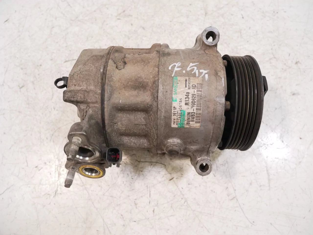 Compresor de aire acondicionado Land Rover 4,4 V8 D 4x4 448DT 8W83-19D629-AD