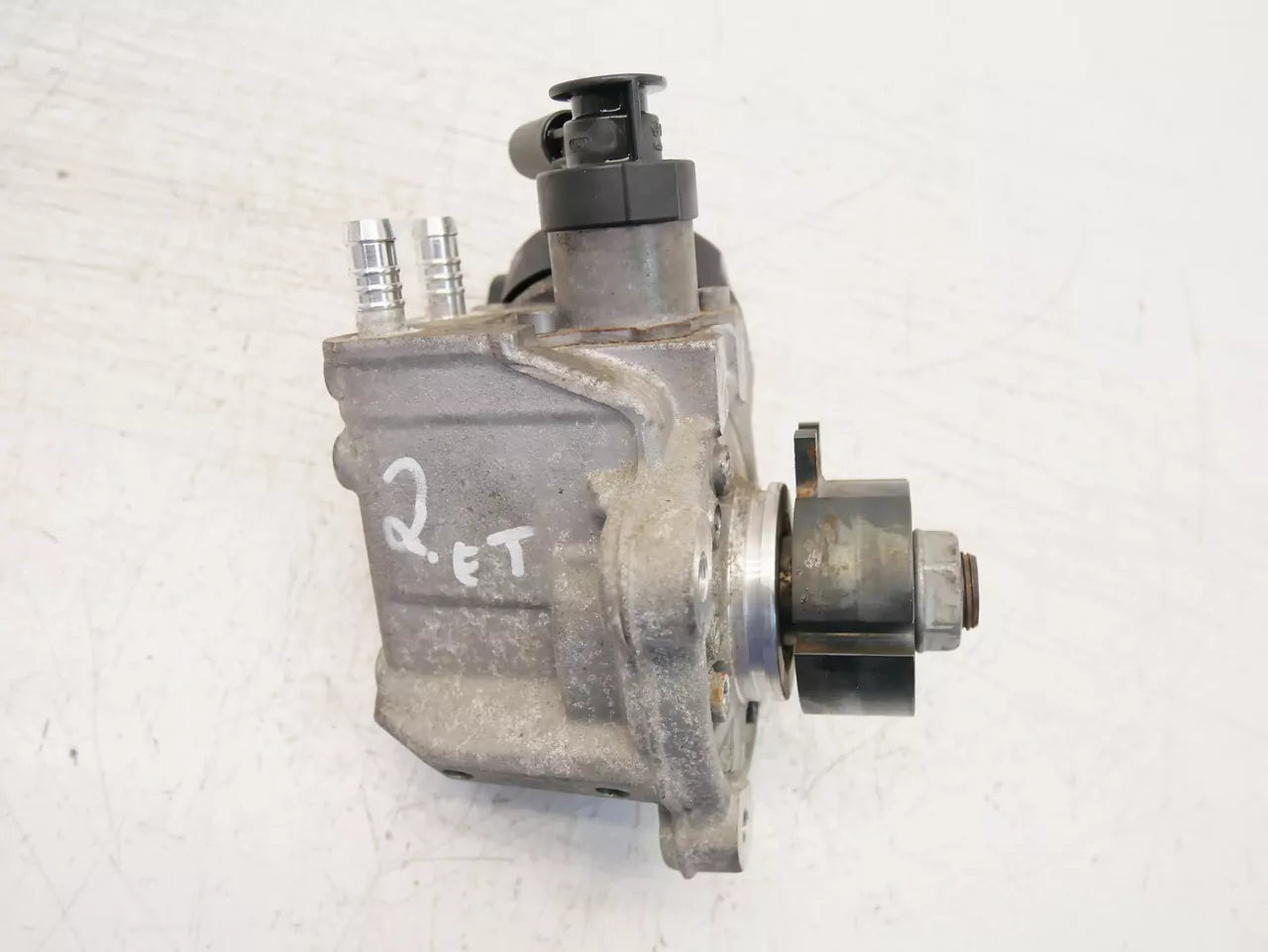 Bomba de alta presión Seat 2,0 TDI CFGC CFG 03L130755AF