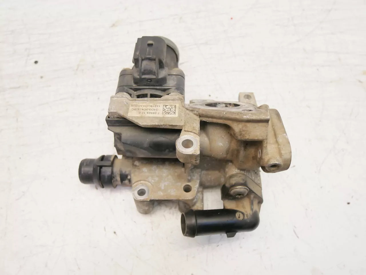 Válvula EGR Land Rover 2,0 D180 204DTD AJ20D4 G4D3-9D475-BC