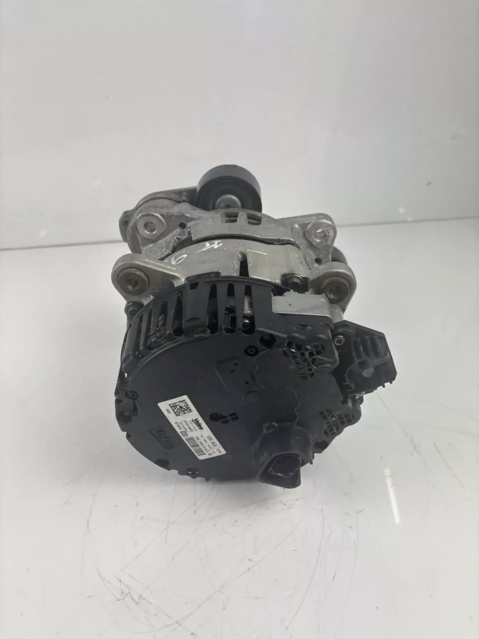 Alternador Audi 2.0 TDI Mild Hybrid DTNA DTN 04L903018A