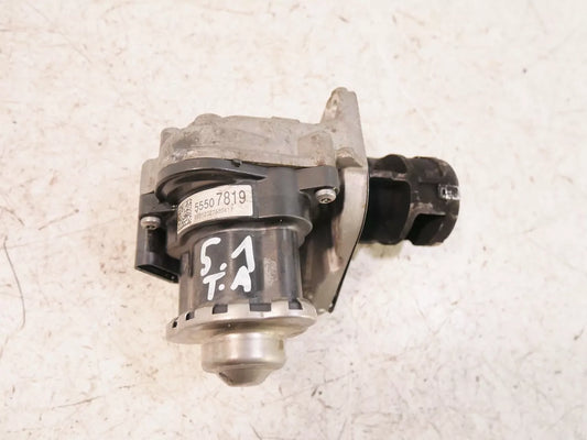 Válvula EGR Opel 1,5 CRDI LXD F15DVC 55507819