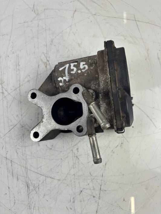 Válvula EGR Nissan Navara NP300 2,5 dCi YD25 YD25DDTI 147105X00A