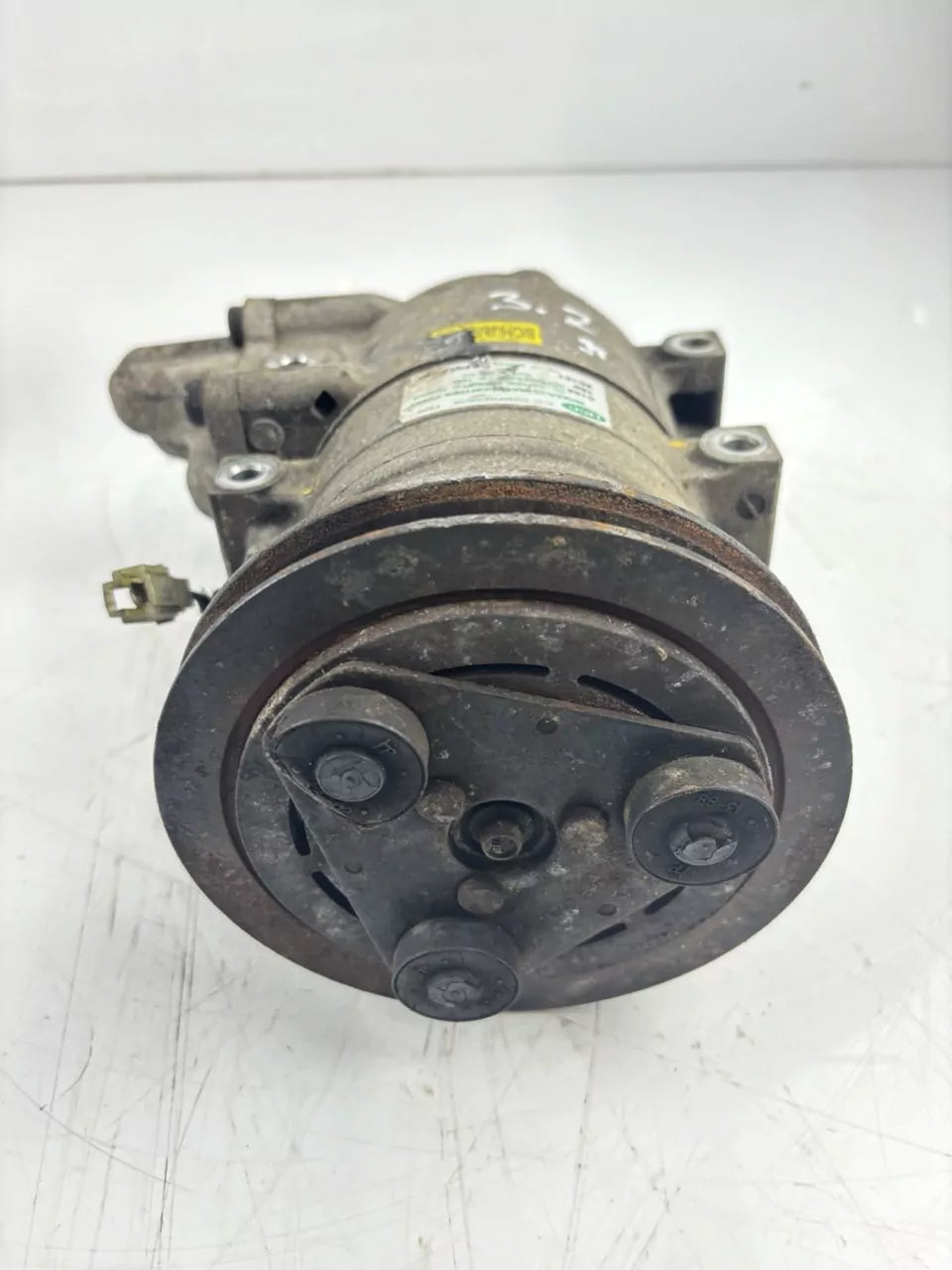 Compresor de aire acondicionado Ford Ranger ET 2.5 TDCI 4x4 WL WLAA XM34-19D692-BA