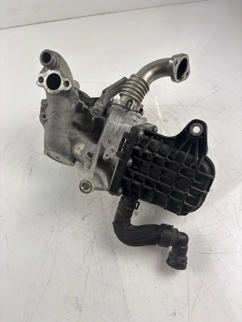 Válvula EGR Opel Vivaro Zafira 2,0 D D20DTL DW10FE AHK 29108470