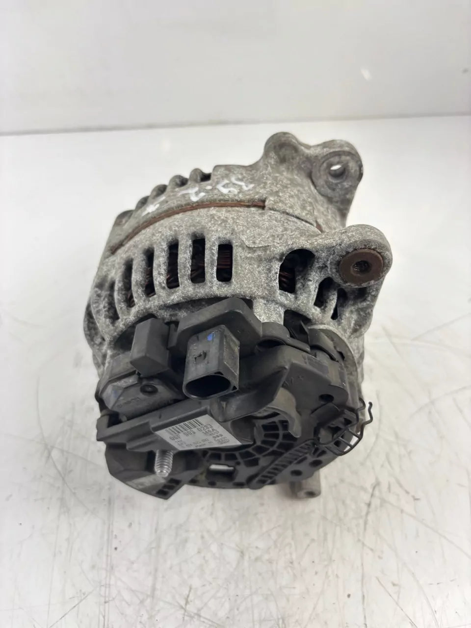 Alternador Audi A4 A6 2.0 TDI BRE 06F903023F