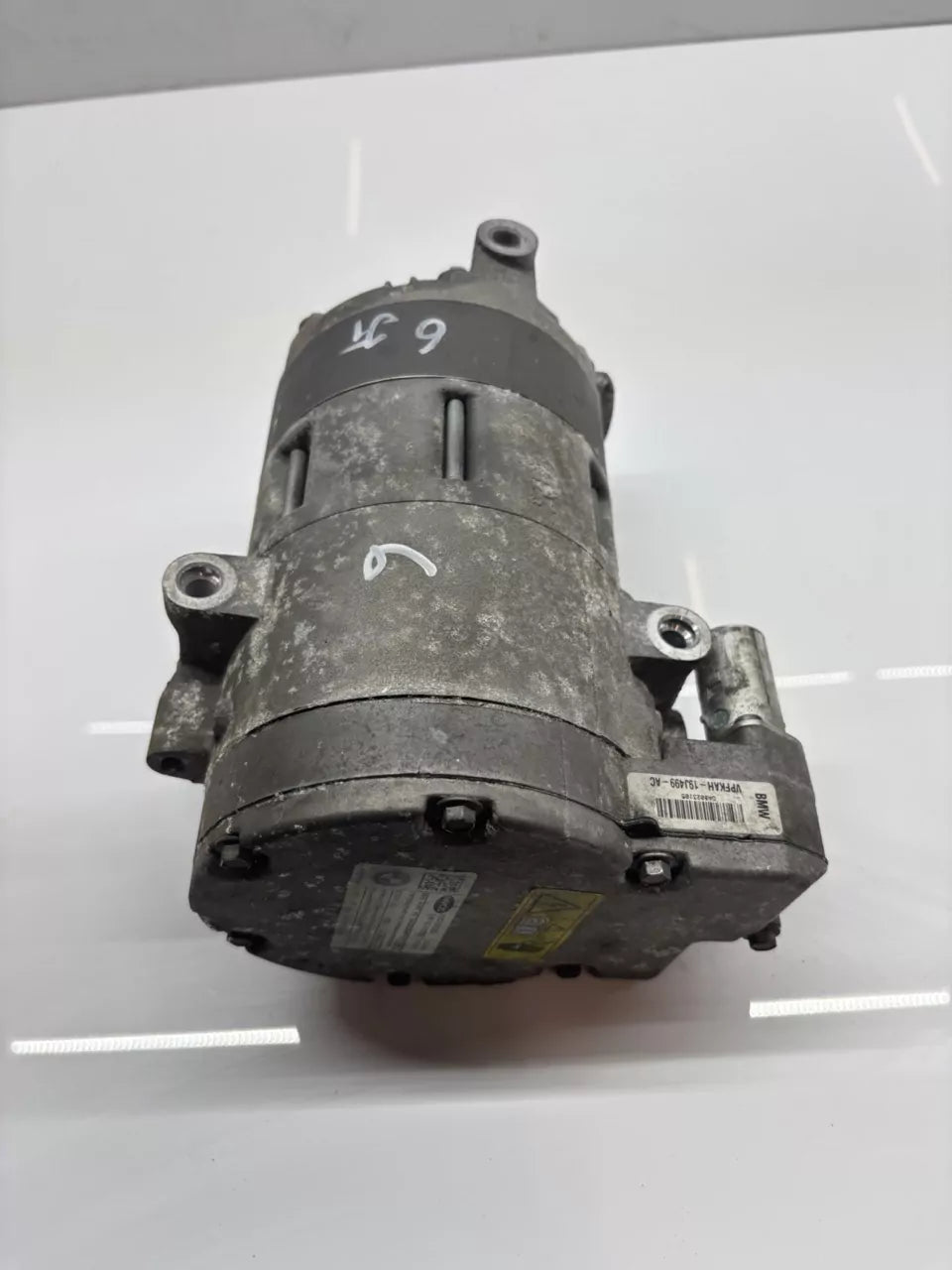 Compresor de aire acondicionado BMW 2,0 330 e B48B20A B48 64529496106 9496106