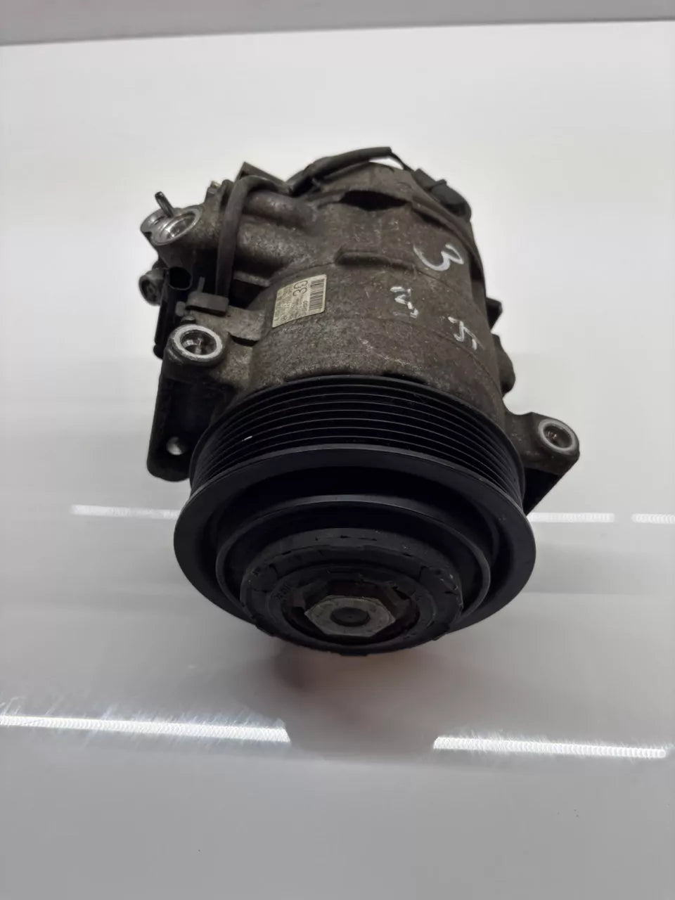 Compresor de aire acondicionado Mercedes-Benz W204 S204 1.6 C 180 M271.910 271.910 A0022303011