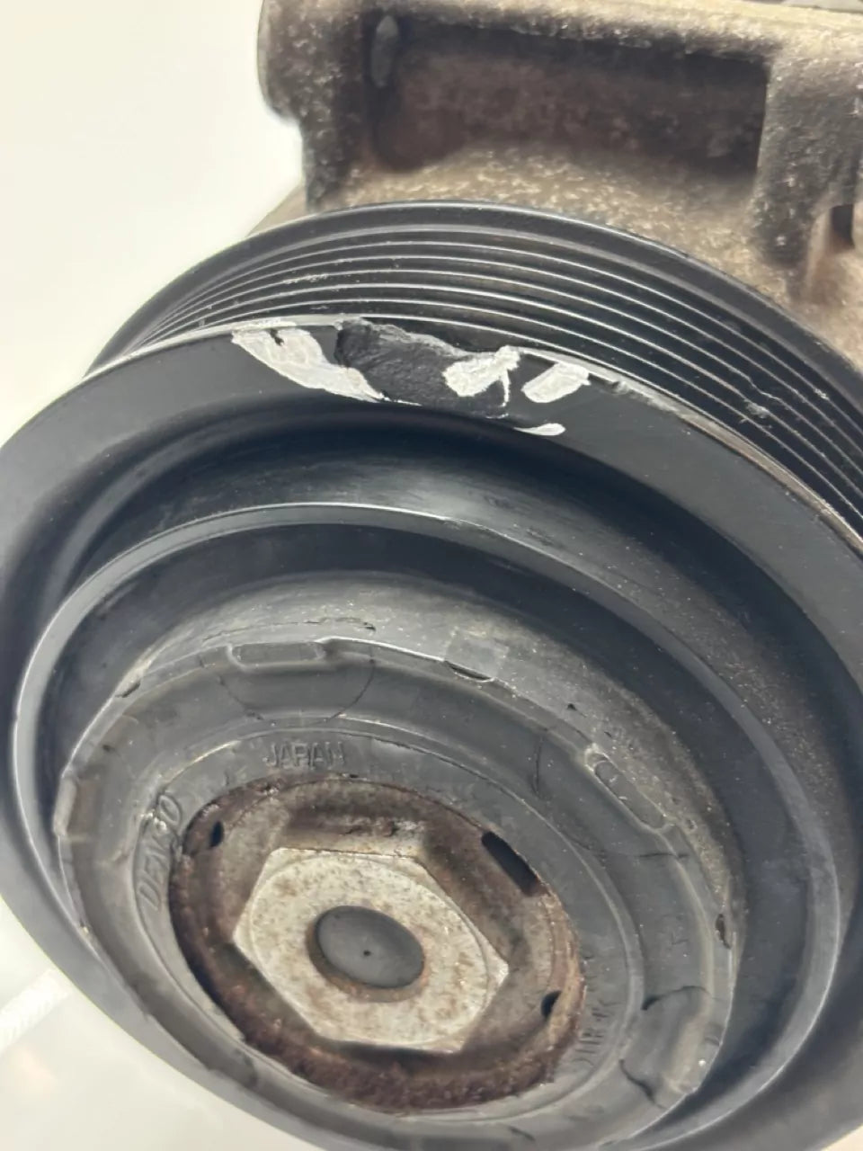 Compresor de aire acondicionado Mercedes-Benz W204 S204 1.6 C 180 M271.910 271.910 A0022303011