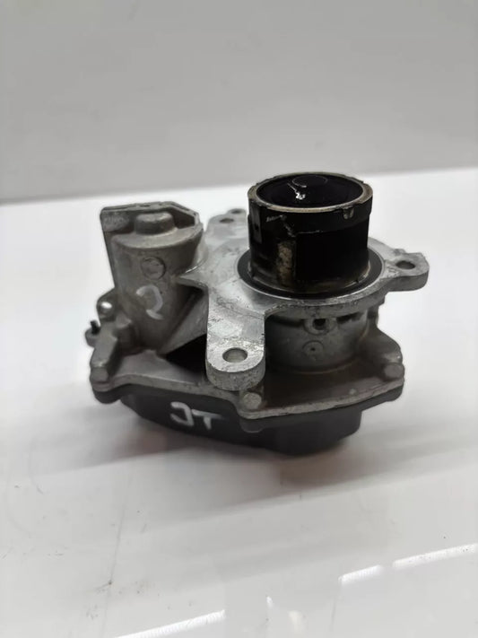 Válvula EGR Volkswagen Caddy Tiguan Touran 2,0 TDI DTRC DTR 05L131501M