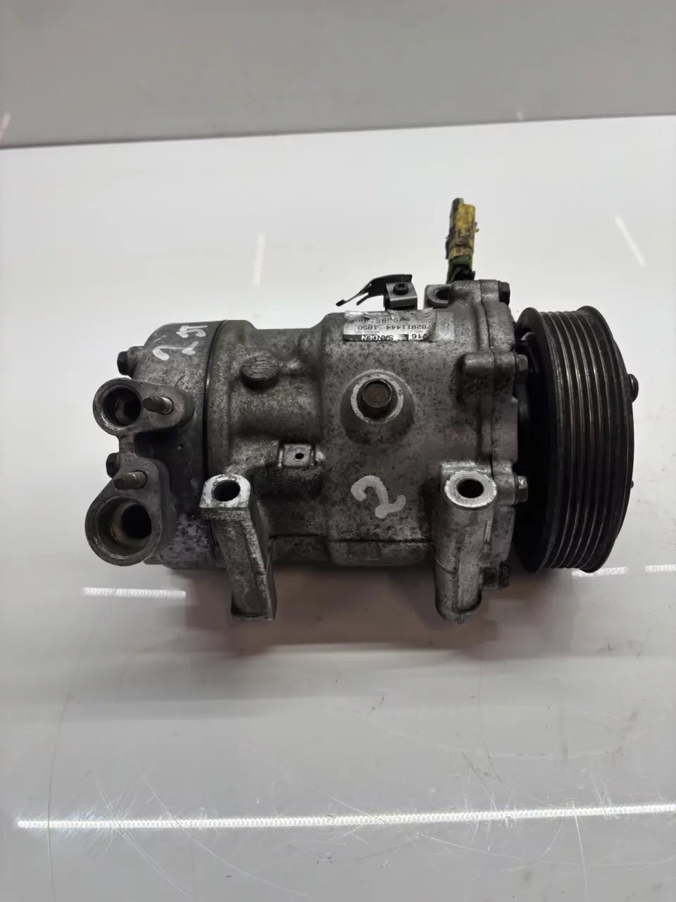 Compresor de aire acondicionado Citroen Fiat Peugeot 1,6 HDI 9HM DV6UC 9H07 9800851980