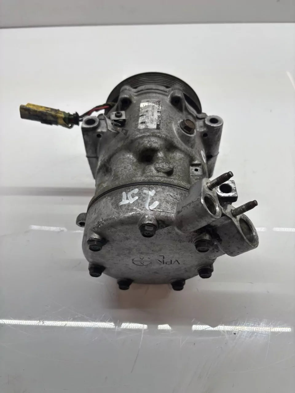 Compresor de aire acondicionado Citroen Fiat Peugeot 1,6 HDI 9HM DV6UC 9H07 9800851980