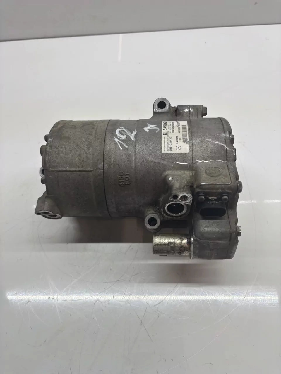 Compresor de aire acondicionado Mercedes-Benz 2.0 Hybrid C 350 E M274.920 274.920 A0008302800