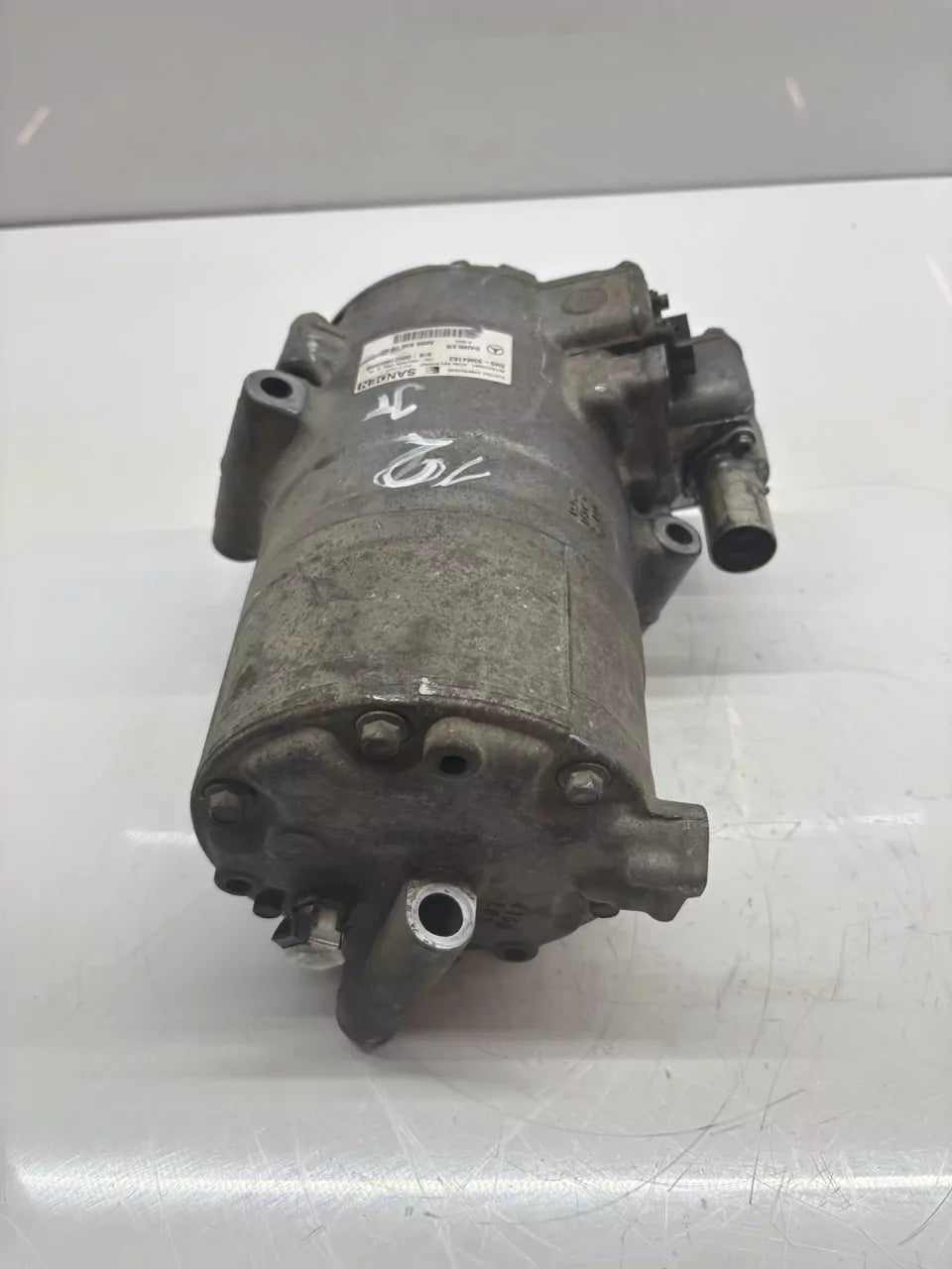 Compresor de aire acondicionado Mercedes-Benz 2.0 Hybrid C 350 E M274.920 274.920 A0008302800