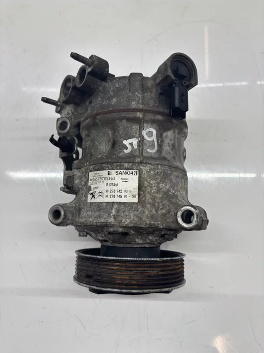 Compresor de aire acondicionado Peugeot 3008 1.6 THP 5GZ EP6FDT 5G01 9827874280 9827874580