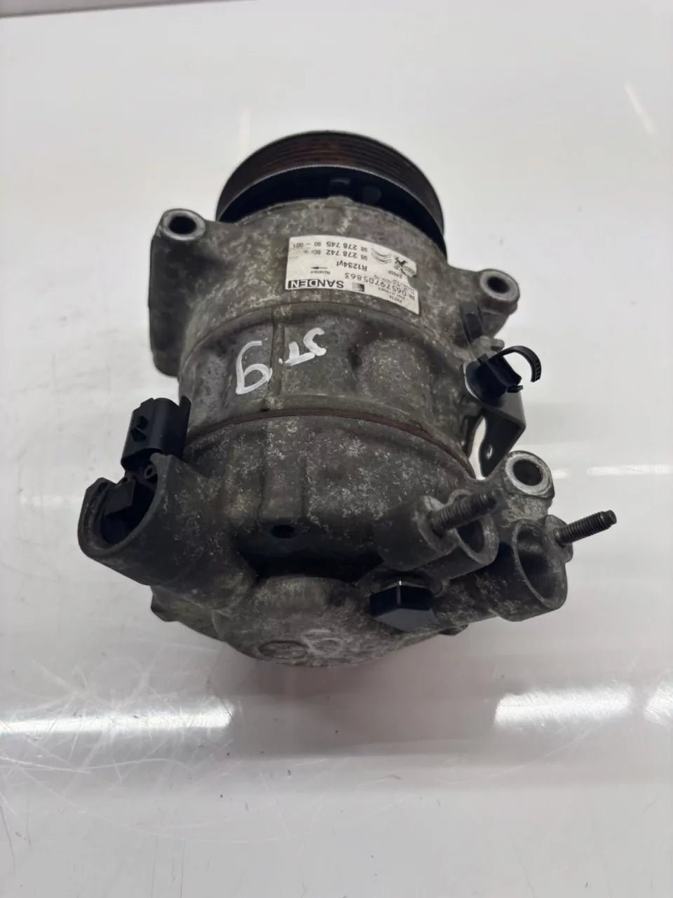Compresor de aire acondicionado Peugeot 3008 1.6 THP 5GZ EP6FDT 5G01 9827874280 9827874580
