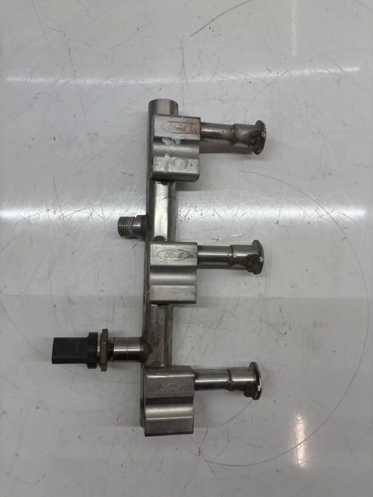 Rampa inyectora Ford Fiesta VII 1.0 EcoBoost M0JB H6BG-9D280-AA