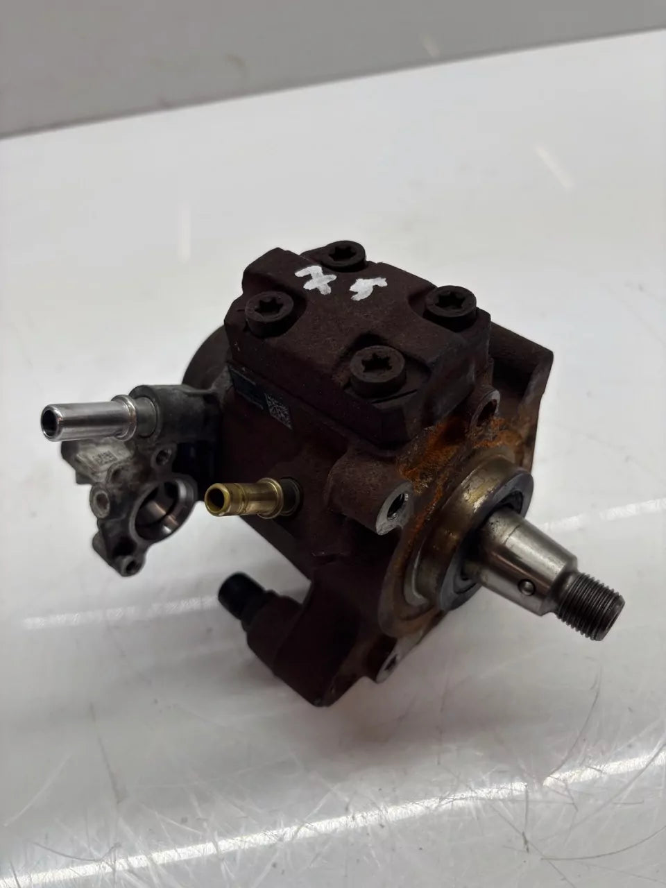 Bomba de alta presión Peugeot Citroen 5008 1.6 HDi 9HD DV6C 9H05 9672605380