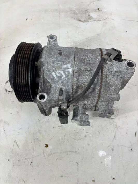 Compresor de aire acondicionado Mercedes-Benz 1,5 C 200 EQ Boost M264.915 264.915 A0008300302