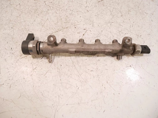 Rampa inyectora Volkswagen Volkswagen 1,6 TDI Diesel CLHA CLH 04L089B