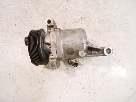 Compresor de aire acondicionado Suzuki 1,2 Hybrid K12D 95201-73S10