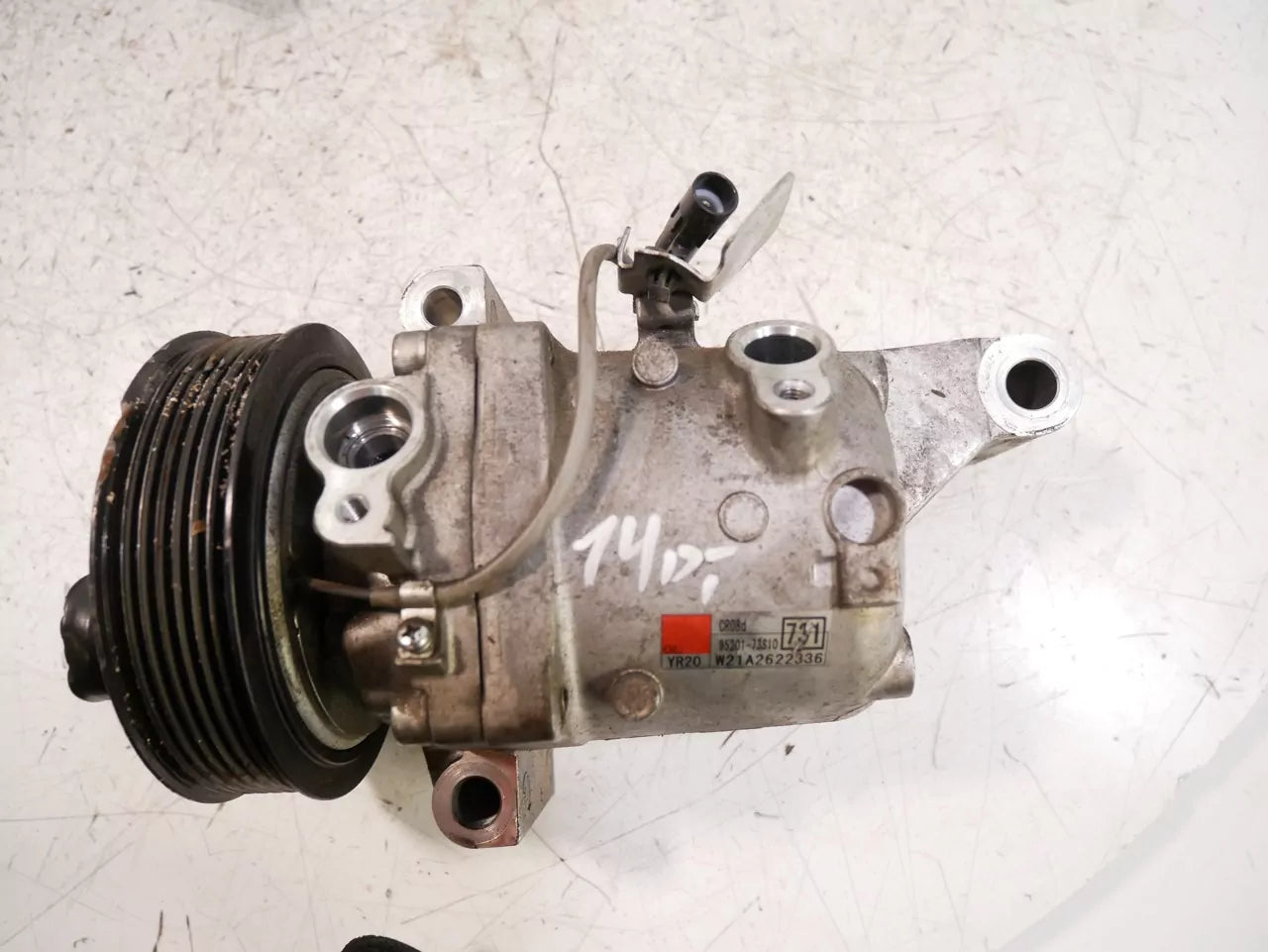 Compresor de aire acondicionado Suzuki 1,2 Hybrid K12D 95201-73S10