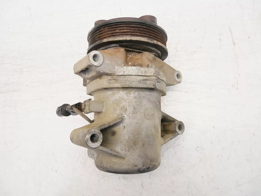 Compresor de aire acondicionado Mitsubishi 2,4 DI-D 4WD 4N15 92600D250C