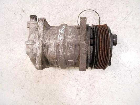 Compresor de aire acondicionado Mercedes-Benz 2,2 CDI OM651.958 651.958 03910132
