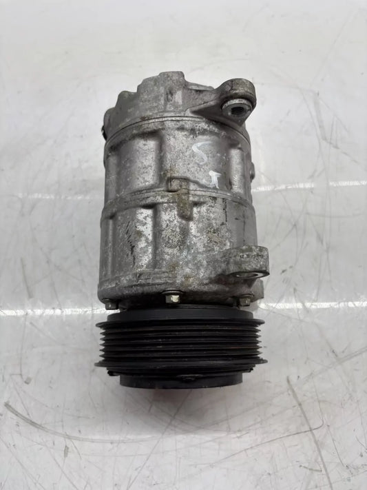 Compresor de aire acondicionado BMW X1 F48 2.0 20 d xDrive B47C20B B47 64525A21D11