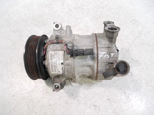 Compresor de aire acondicionado Opel 1,6 CDTI B16DTU LWV 39034464