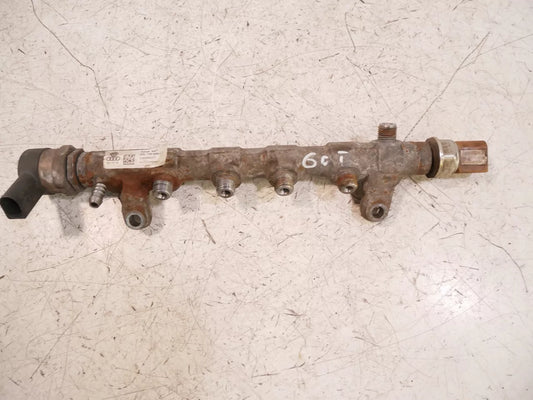 Rampa inyectora Volkswagen 2,0 TDI CKTB CKT 03L130089J