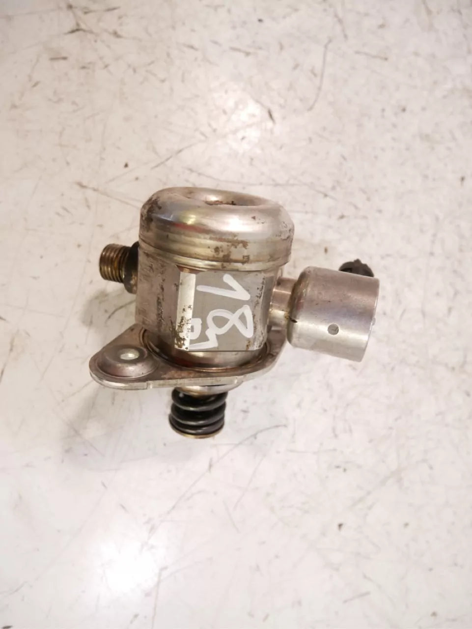 Bomba de combustible Land Rover 5,0 508PS AJ133 8W93-9D376-AE