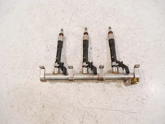 Rampa de inyectores Audi 3,0 TFSI CWGD CWG 06M133315L