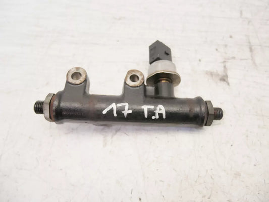 Rampa inyectora Land Rover 2,7 V6 4x4 276DT AJD 4R8Q-9CD66-AE