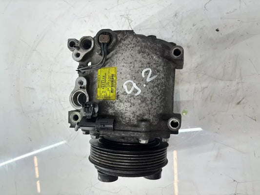 Compresor de aire acondicionado Mitsubishi 2,0 Turbo gasolina 4G63 MR568374