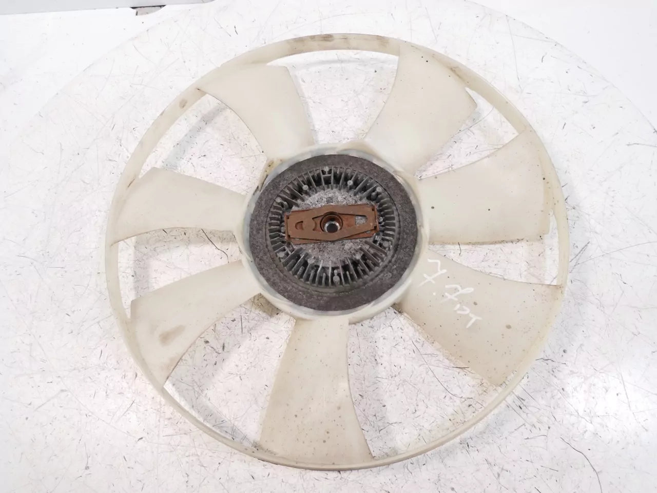 Ventilador Mercedes-Benz 2,2 Euro5 OM651.955 651.955 OM651 A0002009623