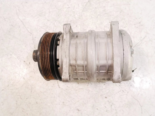 Compresor de aire acondicionado Mercedes-Benz 2,2 Euro5 OM651.955 651.955 OM651 03910132