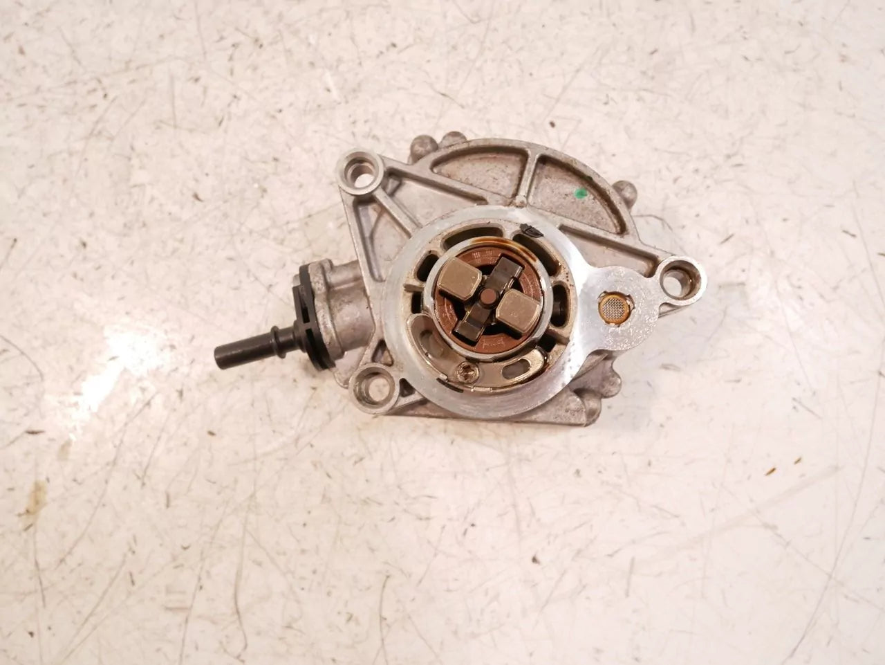 Bomba de combustible Opel 1,2 gasolina F12XHT EB2ADTS HN05 9812133880