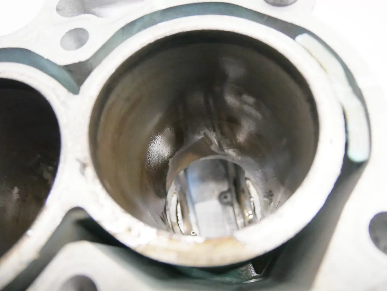 Bloque de motor Defect Peugeot 1,5 BlueHDI YHY DV5RD 9829203280