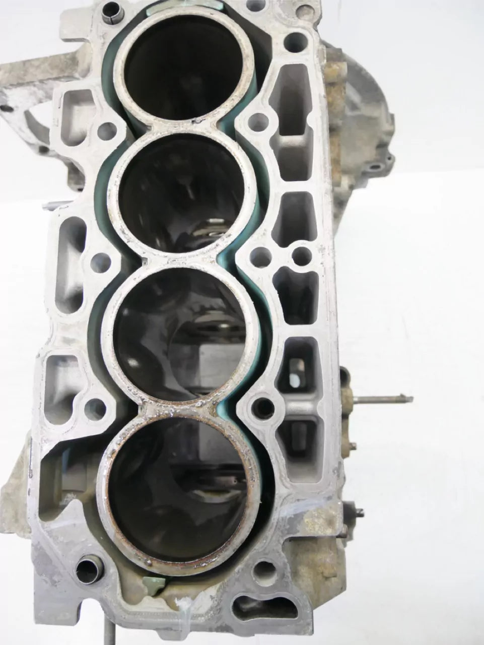 Bloque de motor Defect Peugeot 1,5 BlueHDI YHY DV5RD 9829203280