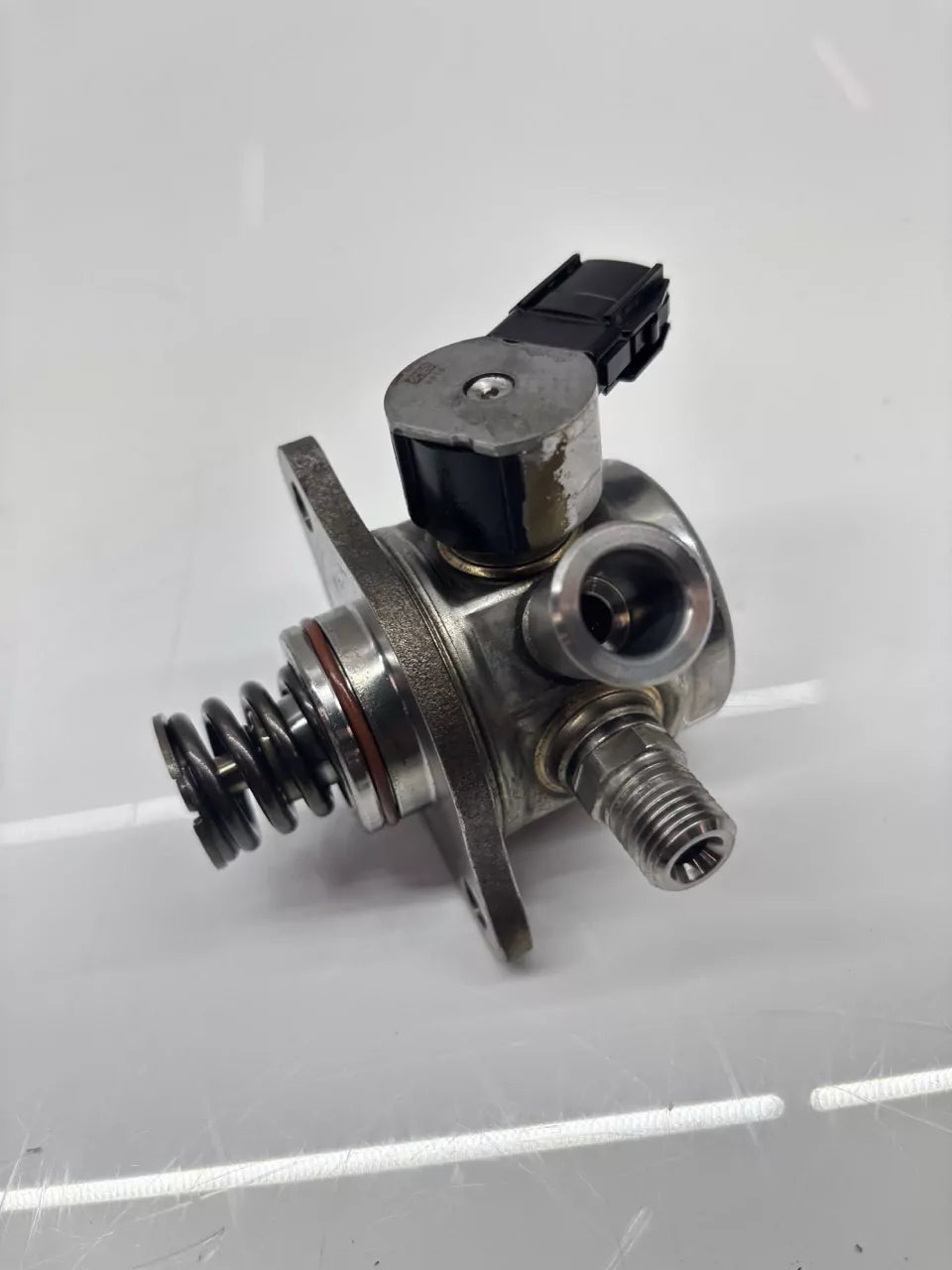 Bomba de combustible Volvo 2,0 B4 Hybrid B420T5 32363034