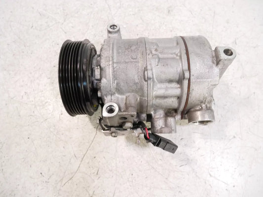 Compresor de aire acondicionado Volkswagen 3,0 TDI DPYD DPY 4M0816803L