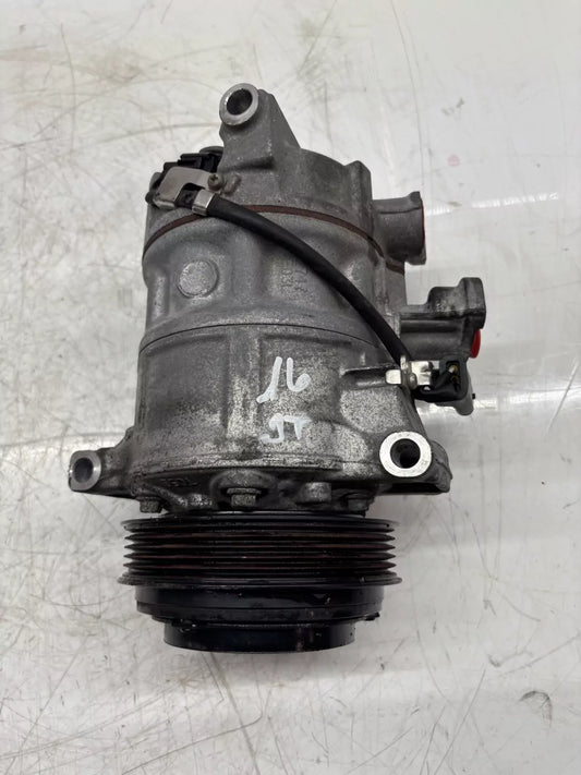 Compresor de aire acondicionado Mercedes-Benz 2,0 E220d OM654.920 654.920 OM654 A0008304500