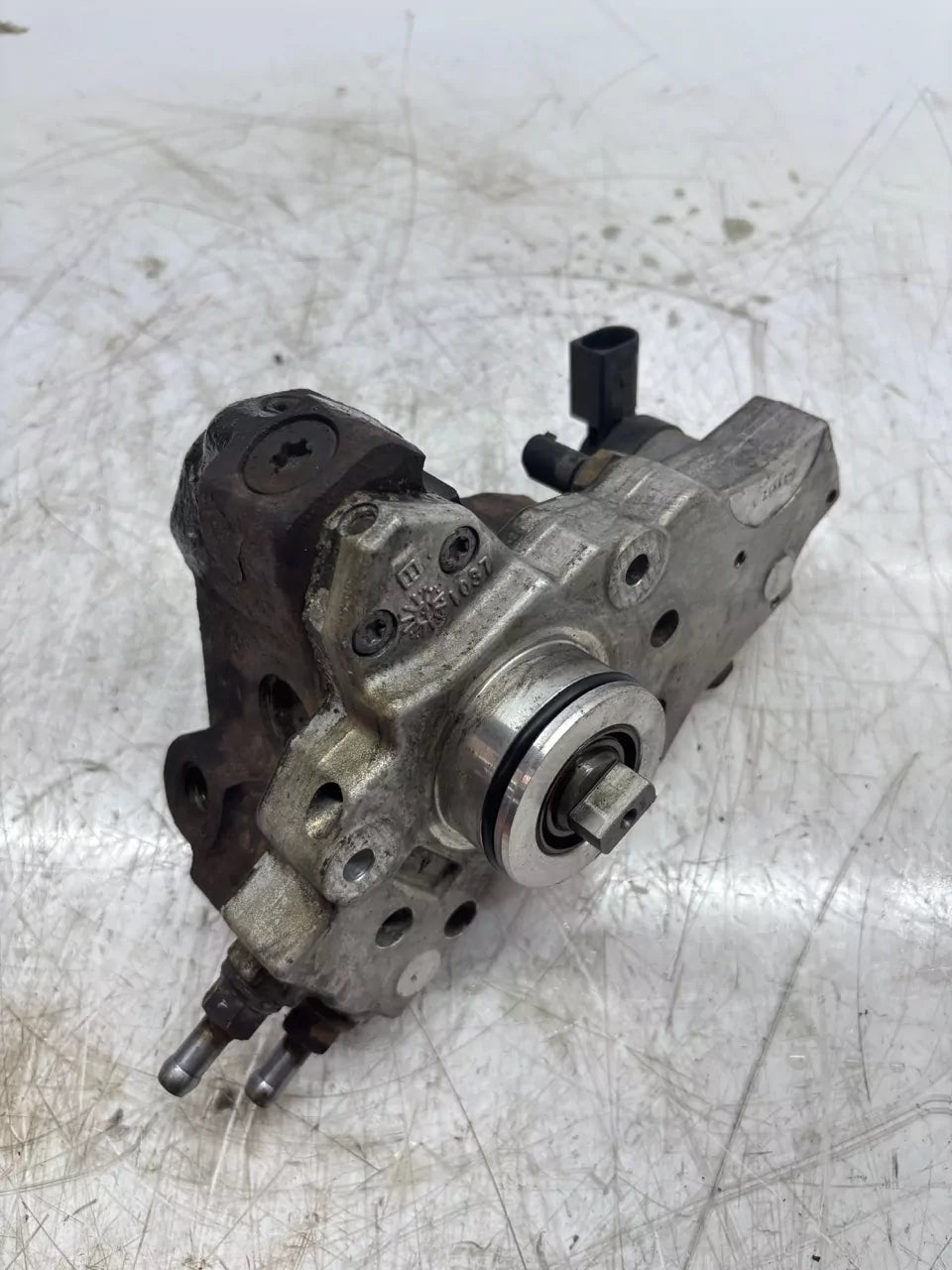 Bomba de alta presión Mercedes-Benz 2,1 CDI OM646.985 646.985 OM646 A6460700101