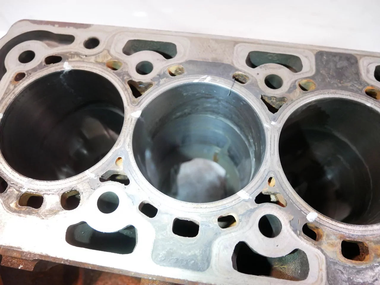 Bloque de motor Defect Ford 2,0 EcoBlue BJFB GK2Q-6015-BB