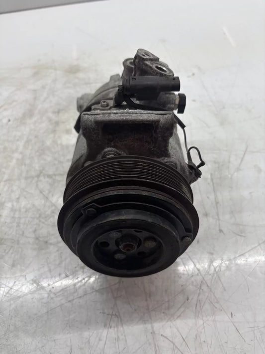 Compresor de aire acondicionado Mercedes-Benz 2,2 BlueTEC OM651.921 651.921 OM651 A0008303902