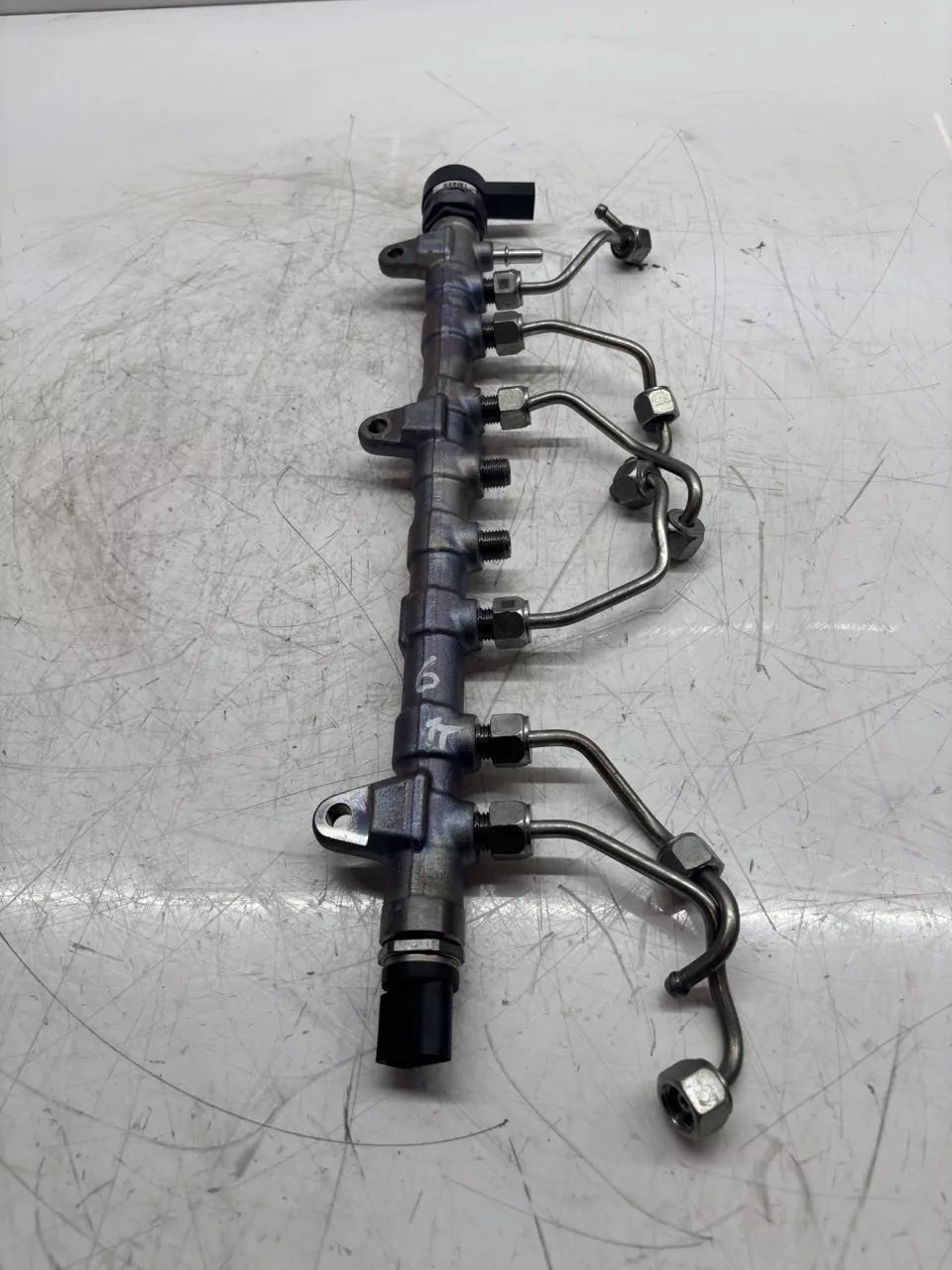 Rampa inyectora BMW 3,0 d 530d xDrive B57D30A B57 0571569