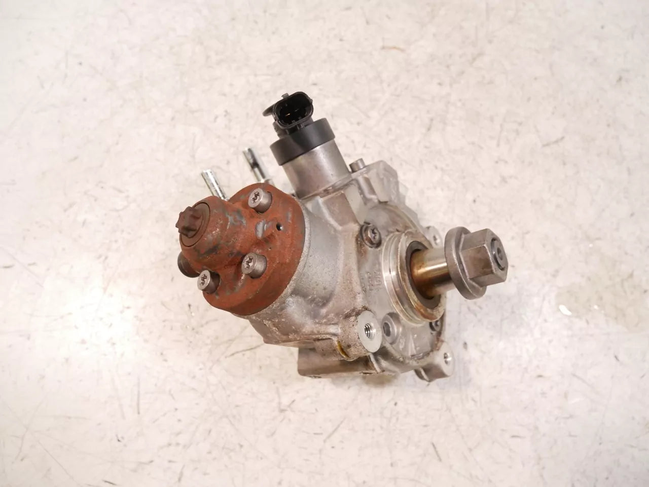 Bomba de alta presión Citroen DS Peugeot 1,6 BlueHDI BHZ DV6FC BH01 9811347380