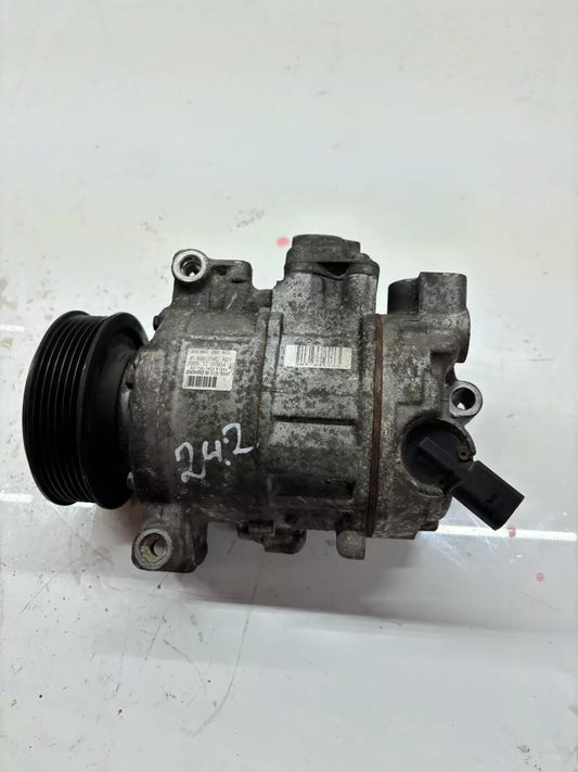 Compresor de aire acondicionado Audi 2,0 TFSI CDNB 8K0260805L